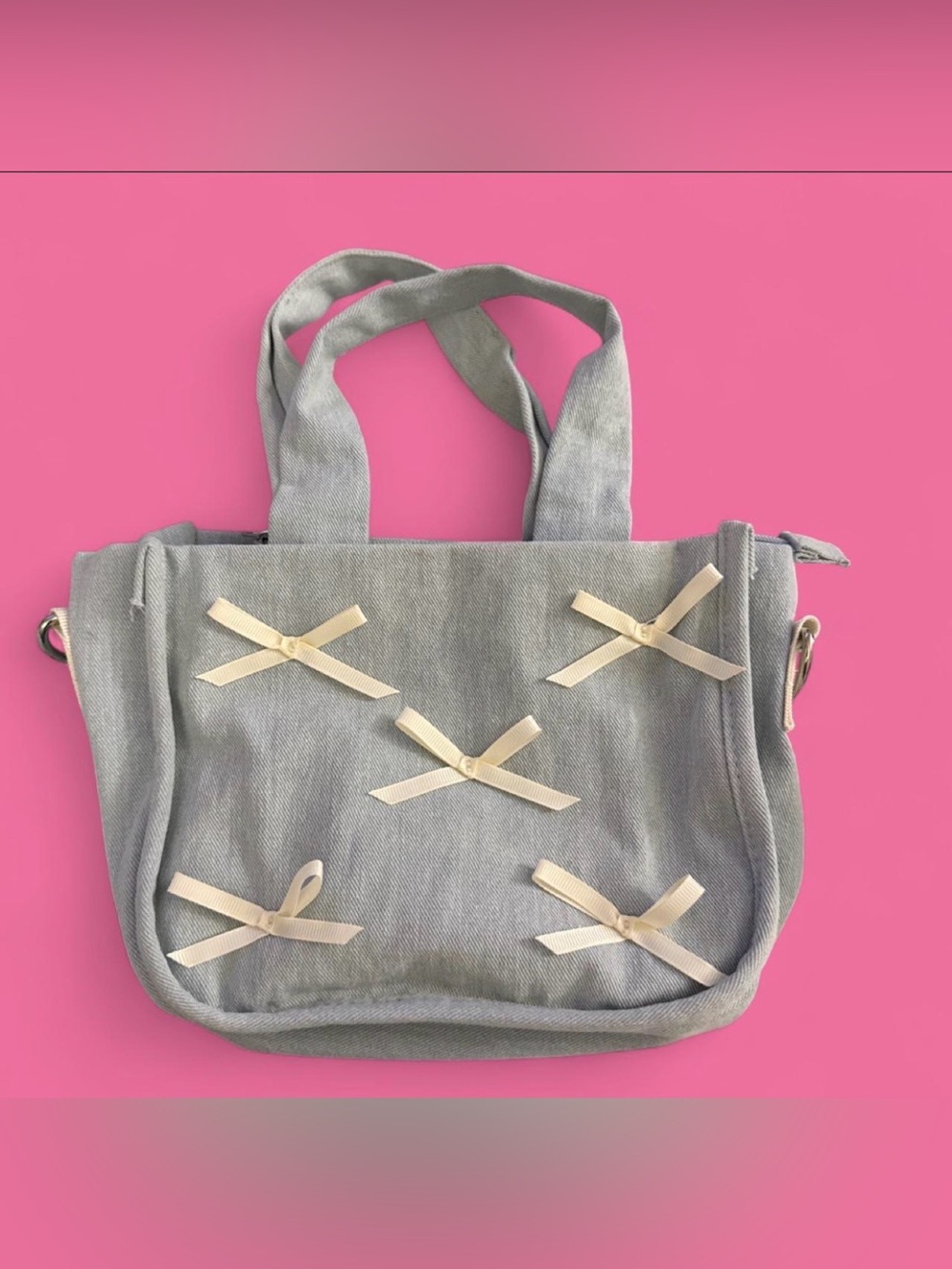 art class Gray Tote with Cream Bow Accents